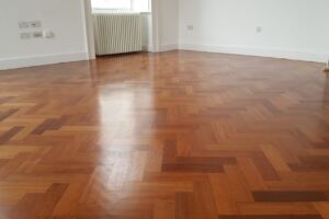 Reclaimed Mahogany hardwood Laquered Parquet (woodblock)Blackrock